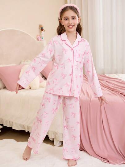 SHEIN Tween 女童粉色简约蝴蝶结设计翻领纽扣贴袋长袖上衣和裤子休闲居家睡衣套装 2 件（2 套单独出售）