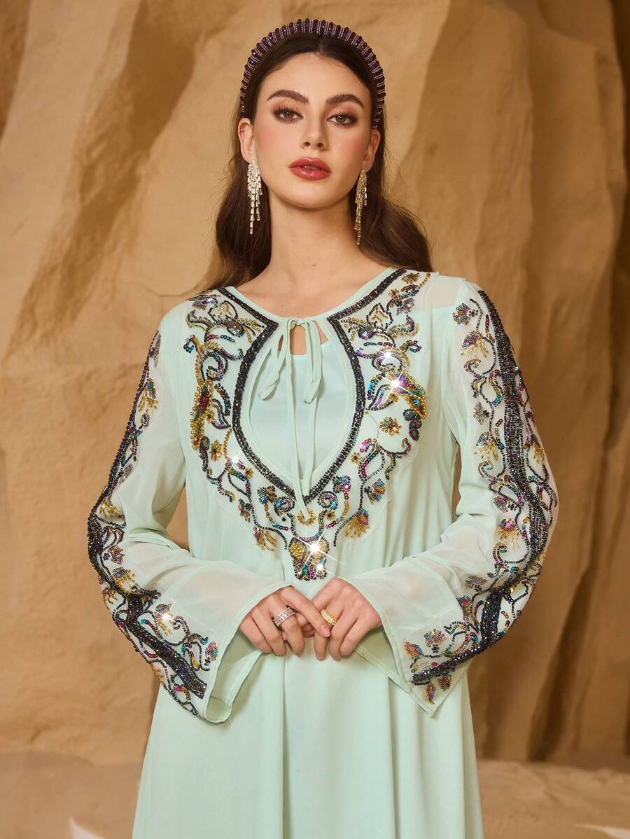 Modelyn 大码女式优雅串珠 V 领喇叭袖摆裙,春夏 - 薄荷綠 - 查看 1