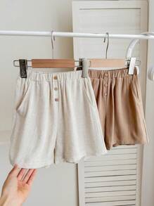 SHEIN LMoss Kids 3er Pack Jungen Lässig Sport Shorts Set, einfarbig mit elastischem Bund und Knopfverzierung, bequem und vielseitig einsetzbar, geeignet für Kleine Jungen, Schulanfang, Geburtstagsfeiern, Abendveranstaltungen, Aufführungen, Hochzeiten, Taufen, Eröffnungszeremonien, Alltagskleidung, Schule, Reisen, Sport, Frühling und Sommer - Verschiedenfarbig - Übersicht 4