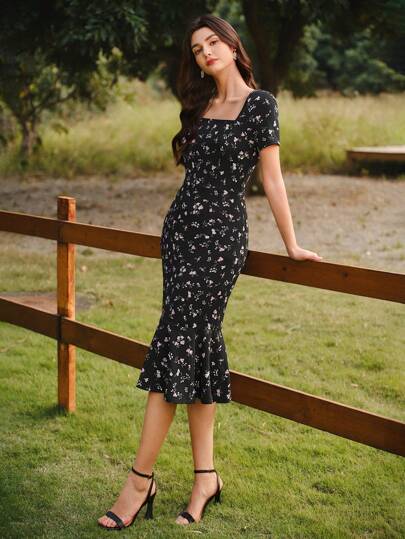 Vintamour 复古优雅女式碎花休闲度假短袖方领 A 字连衣裙 度假装 女士夏季服装 女士黑色连衣裙 女士黑色连衣裙 女士夏季连衣裙 女士连衣裙 优雅婚礼宾客连衣裙 女士优雅连衣裙 女士服装 女士长连衣裙 度假连衣裙 夏季服装 女士邮轮服装 女士春季连衣裙 碎花连衣裙