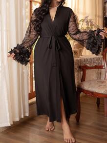 Plus Size Long Floral Lace Trim Mesh Insert Robe - Black - View 1