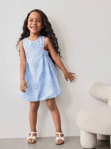 Maija Kids Maija Kids 年轻女孩简约休闲时尚无袖收腰镂空刺绣迷你连衣裙，适合外出、居家、度假、日常穿着、春夏季 - 藍色 - 查看 2