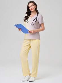 TaskEZ 女士渐变色 V 领短袖上衣和裤子手术服套装