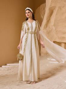 Al Najma 奢华刺绣蕾丝细节优雅长袖连衣裙，修身剪裁，高端定制