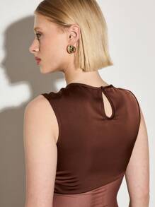 AiiRZ Elegant Satin Evening Maxi Dress With Color Block Panel Design Sleeveless Formal Gown Perfect For Weddings Galas Special Occasions