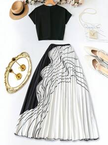 SHEIN LUNE 2 件套大码女式纯色短袖 T 恤和撞色百褶裙 - 黑與白 - 查看 2