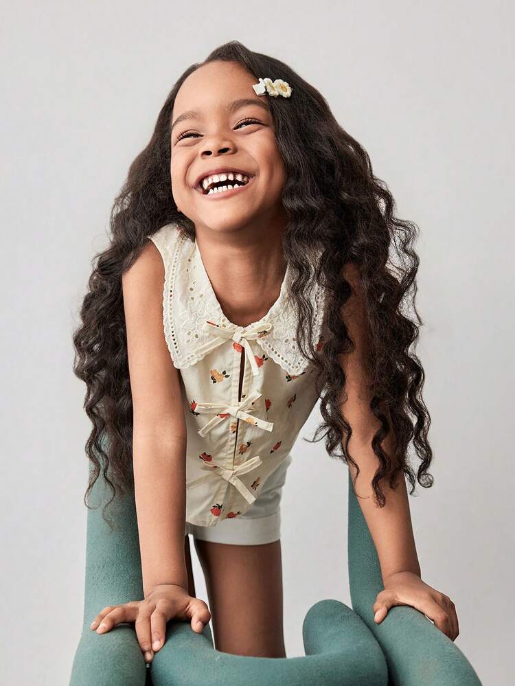 Spring/Summer Young Girl Vintage Ditsy Floral Embroidery Decoration Loose Casual Cute Collared Bow Button Sleeveless Top For Outing, Home, School Return, Vacation