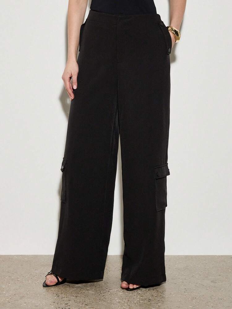 AiiRZ Contemporary Wide Leg Cargo Trousers With Side Utility Pockets Elegant Professional Office Wear Business Casual Pants