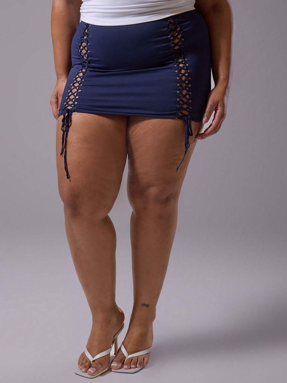 Minigonna slinky con doppio laccio in vita, vita bassa, adatta per appuntamenti, serate tra ragazze, occasioni sexy, vacanze, matrimoni, feste estive