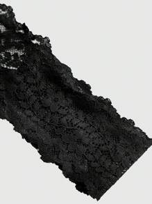 ROMWE Goth 1 pieza Tanga de encaje con anillo de metal con estrella gótica