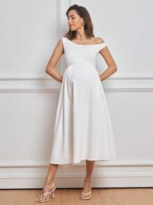 MaterniWear 孕妇不对称领口长款优雅连衣裙 - 白色 - 查看 3