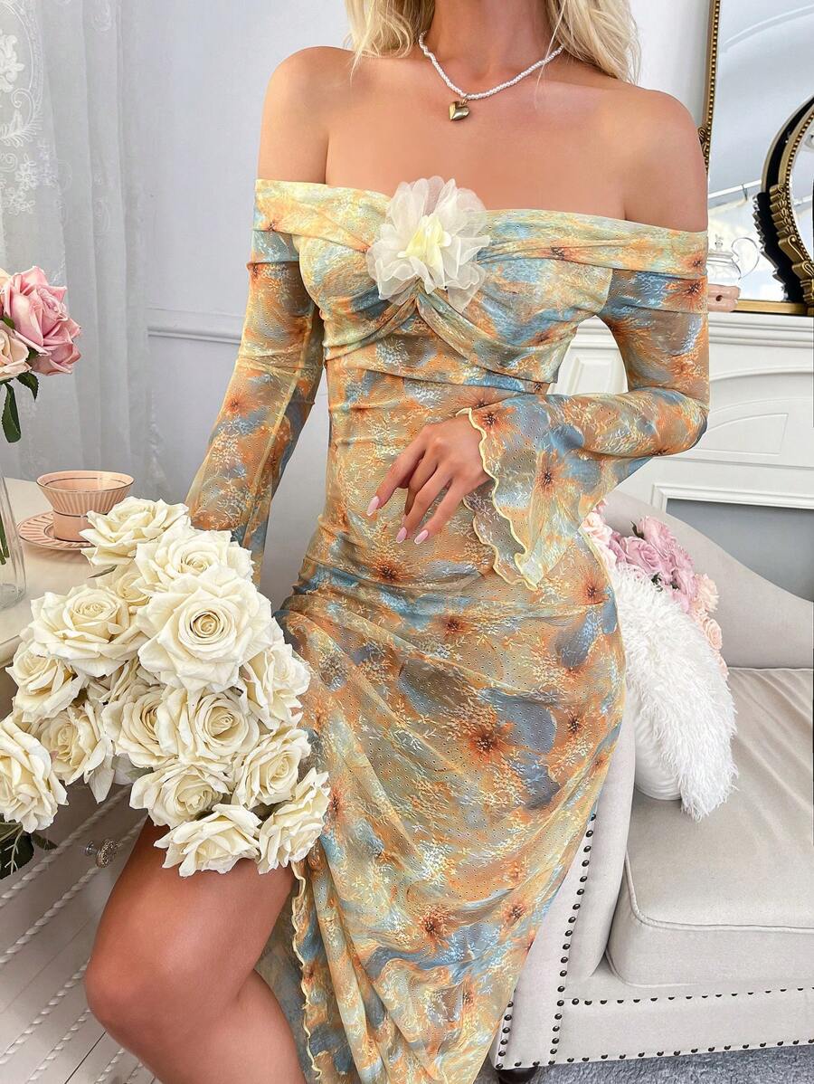 Dream Adore Váy ngủ hở vai in họa tiết hoa 3D ôm vừa vặn - Màu vàng - Xem 1