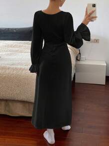 DAZY Romantic Lace Patchwork Wide Collar Cinched Waist Ruffle Sleeve Maxi Nightgown Pajama - Black - View 2