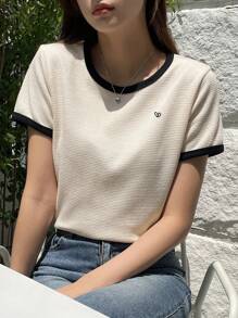 DAZY 休闲简约撞色边饰圆领短袖 T 恤 - 杏色 - 查看 3