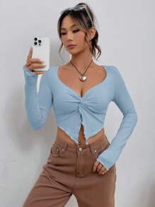 SHEIN EZwear 扭纹前部不对称下摆卡其色短款 T 恤