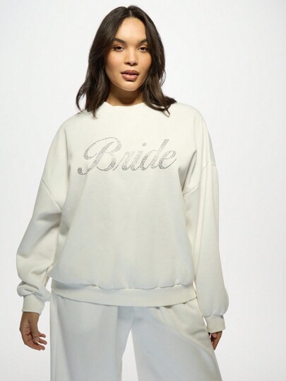 MISSGUIDED MISSGUIDED PLUS Sudadera de lujo para novia con diamantes, colección de boda, ropa de estar en casa holgada para fiestas nupciales, suéter premium decorado con cristales para celebración de temporada de bodas como regalo