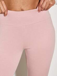 AiiRZ Mallas de alto rendimiento de alta cintura con detalle en la parte delantera, pantalones de entrenamiento transpirables para yoga, y entrenamiento, tela suave al tacto con adorno en el tobillo - Rosa - Ver 4