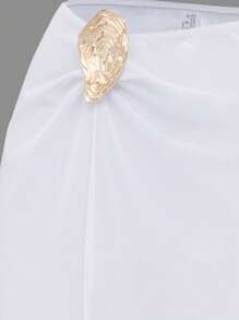 Swim Oasis 3 件套女士纯色优雅性感金属配饰海滩派对泳装，包括长丁字裤比基尼和沙滩裙，春假度假装 - 白色 - 查看 4