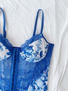 Soleia 度假花卉蕾丝拼布复古女式背心，带鱼骨印花，蓝色和白色