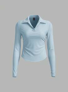 SHEIN BASICS Blusa de punto de unicolor casual con cuello vuelto, cierre de media cremallera delantera y lados fruncidos, de manga larga para mujer