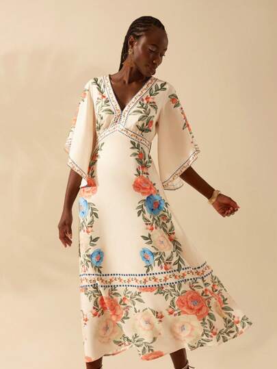 CAJUNI 女士波西米亚风优雅花卉印花深 V 领荷叶边袖连衣裙，假日休闲夏季连衣裙