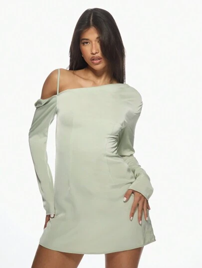 MISSGUIDED One Shoulder Satin Mini Dress Asymmetric Drape Long Sleeve Bodycon Party Club Evening Elegant Form-Fitting Spring Summer