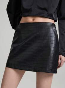 Ontre 90s Women's Fashion 2025 Spring New Arrival Ladies Black PU Embossed Material Short Skirt, Daily Wear, Versatile, Minimalist Fashion Bottom - Black - View 1