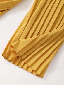 2pcs Tween Girl Summer Set - Vest, Pleated Pants,Holiday,Summer,Travel - Yellow - View 5