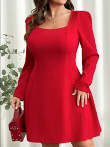 SHEIN Privé Robe moulante avec volants et manches longues, amour de la Saint-Valentin, soirée de rendez-vous élégante, mini-robe rouge unicolore en forme de A à manches bouffantes, sexy et gracieuse