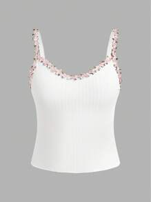 Camiseta interior de niña adolescente con aplicaciones florales en blanco dulce