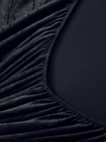 2/3 件深灰色天鹅绒床笠套装温暖柔软纯色毛绒床笠套装特大号双人床尺寸，奢华超柔软舒适床单，带 11.8 英寸深口袋，适合秋冬和春季 1 件床笠 + 1/2 件枕套宿舍床上用品返校床上用品 - 深灰色 - 查看 7