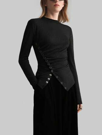 Ontre 2025 Women's Black Crew Neck Long Sleeve Metal Button Waist Casual Long Sleeve T-Shirt, Soft Fitted Business Casual Women's Vacation Beach Birthday Party Outfit, Teacher Uniform, Back To School, Office Wear