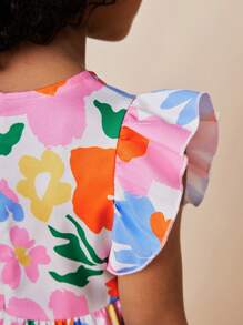 SHEIN CutesyCutie Young Girl's Woven Ditsy Floral Round Neck Ruffle Hem Fitted Dress