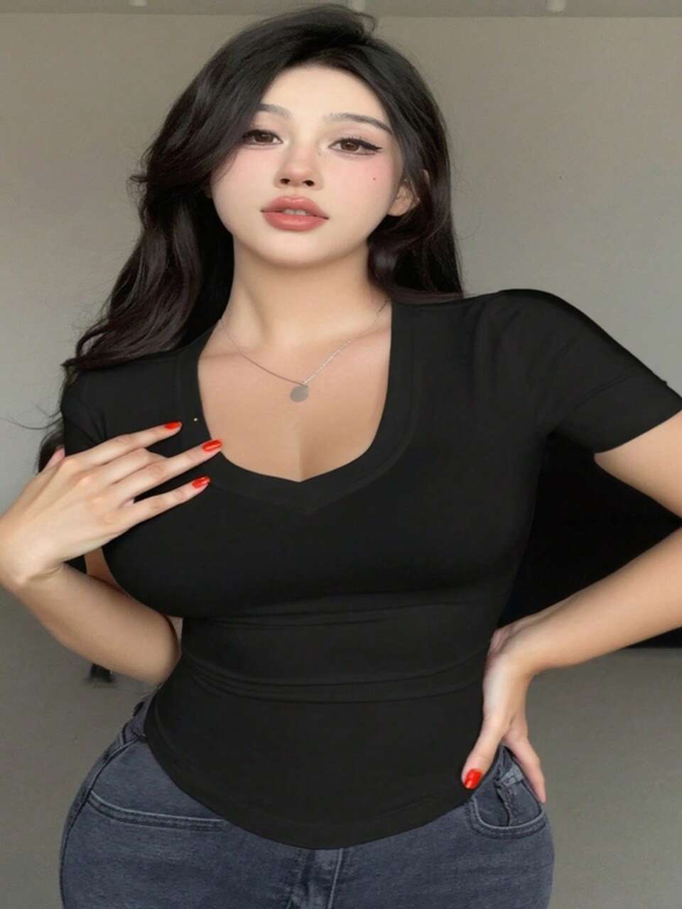 Dazy Plus Solid Color Deep V-Neck Tight Stretchy Short Sleeve T-Shirt, Spring & Summer
