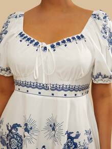 Travachic 大码心形领前系带短袖印花休闲短裙 - 白色 - 查看 6