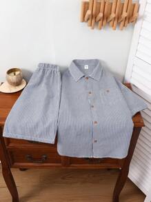 2 Pieces Set Of Tween Boys Casual Sport Shirts And Shorts For Boys, Featuring A Relaxed Fit, Texture Stripes, And A Turn-Up Collar, Is Suitable For Kids' Outfits, Toddler Boy Clothes, Back To School Boys Sets, Birthday Parties, Evening Events, Performances, Weddings, Baptisms, And School Commencements. It Is Suitable For Everyday Wear, School, Travel, Sports, And The Spring And Summer Seasons.