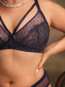 PinupPomp Vintage Palace Gold Lace Polka Dot Mesh Plus Size Lingerie Set - Navy Blue - View 6