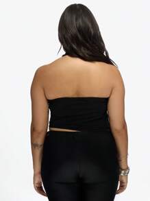 MISSGUIDED PLUS 优雅垂褶高领露背吊带上衣，大码晚宴派对夜店无袖短款衬衫，系带设计，时尚夏季上衣 - 黑色 - 查看 2