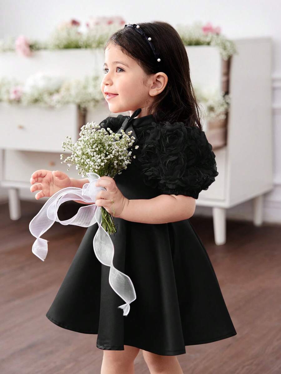 SHEIN Fern Glow  Elegant Floral Hollow Out Short Sleeve Black Dress