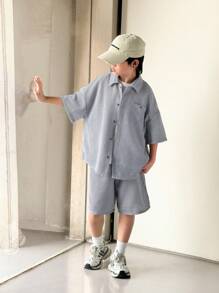 2 Pieces Set Of Tween Boys Casual Sport Shirts And Shorts For Boys, Featuring A Relaxed Fit, Texture Stripes, And A Turn-Up Collar, Is Suitable For Kids' Outfits, Toddler Boy Clothes, Back To School Boys Sets, Birthday Parties, Evening Events, Performances, Weddings, Baptisms, And School Commencements. It Is Suitable For Everyday Wear, School, Travel, Sports, And The Spring And Summer Seasons.
