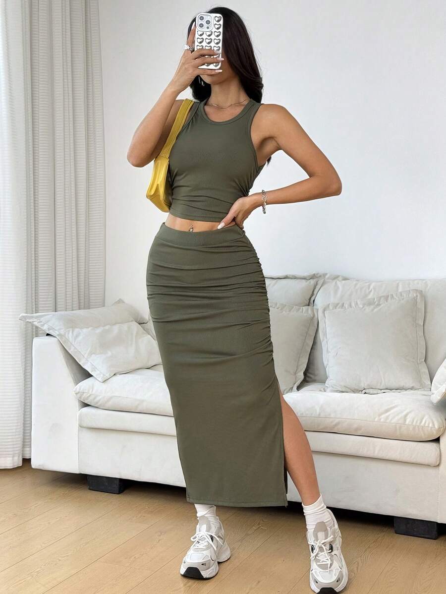 SHEIN EZwear 女士纯色背心和半身裙套装(2件套),简约时尚,日常休闲穿着 - 軍綠色 - 查看 1