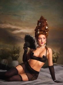 PinupPomp 5 Stücke/Set Damen Sexy Lingerie Set beinhaltet BH, Handschuhe, Rock, String, Strümpfe