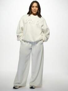 MISSGUIDED PLUS Plus Size Oversized Wide Leg Bride Sweatpants Lounge Pants Wedding Day Getting Ready Bridal Party Joggers Cozy Drawstring Casual Comfort Wear - White - View 4