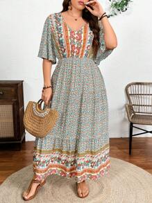 SHEIN Clasi 大码波西米亚风 V 领休闲波西米亚风格短袖长裙，适合夏季