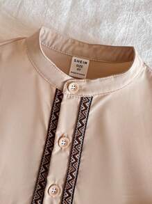 SHEIN Young Boys 2 Pieces Outfit: Loose Fit Crew Neck Sweatshirt In Apricot, Casual & Comfortable, Elastic Waist Shorts In Apricot, Simple & Stylish, Suitable For Outdoor Activities, Spring