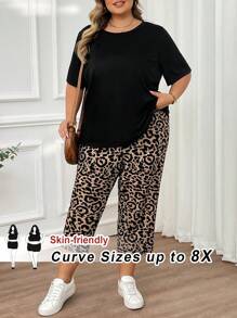 SHEIN CURVE+ Plus Size Leopard Print 2 Pieces Set - Short Sleeve Round Neck T-Shirt And 7/8 Print Pants - Multicolor - View 1