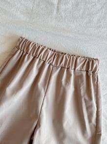 SHEIN 2 件 Youngboy 休闲卡其色条纹衬衫和松紧腰短裤套装，百搭款式，棉质面料，适合户外旅行 - 彩色 - 查看 6