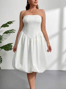 Firerie Vestido Curto Aderente para Mulheres Plus Size, Design Elástico no Busto, Babado na Barra, Sem Mangas, Elegante e Romântico, Para Primavera/Verão - Branco - Visão 6