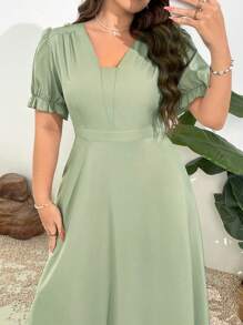 SHEIN Privé 大码女式优雅浪漫绿色春夏休闲连衣裙带口袋 - 綠色 - 查看 4