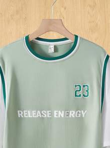 SHEIN 2pcs/Set Teen Boys' Casual 2 In 1 Sleeveless Tee And Shorts Set, Street Punk Rock Academy Daily Outings Party Music Festival, Suitable For Spring/Summer, Mint Green Numeral Graphic Print